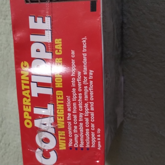 VTG New in Box, Life Like Train 21310 HO Coal Tipple Plastic Kit,  Hopper Car - Picture 4 of 6